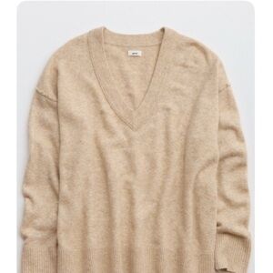 Aerie unREAL V Neck Sweater